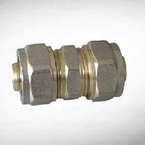 Патрубок FRAP для мет.пл.тр.  FR2008-S20*20 ц/ц (уп.10/80)